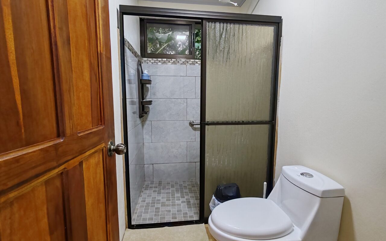 peaceful stay in el bosque neighborhood