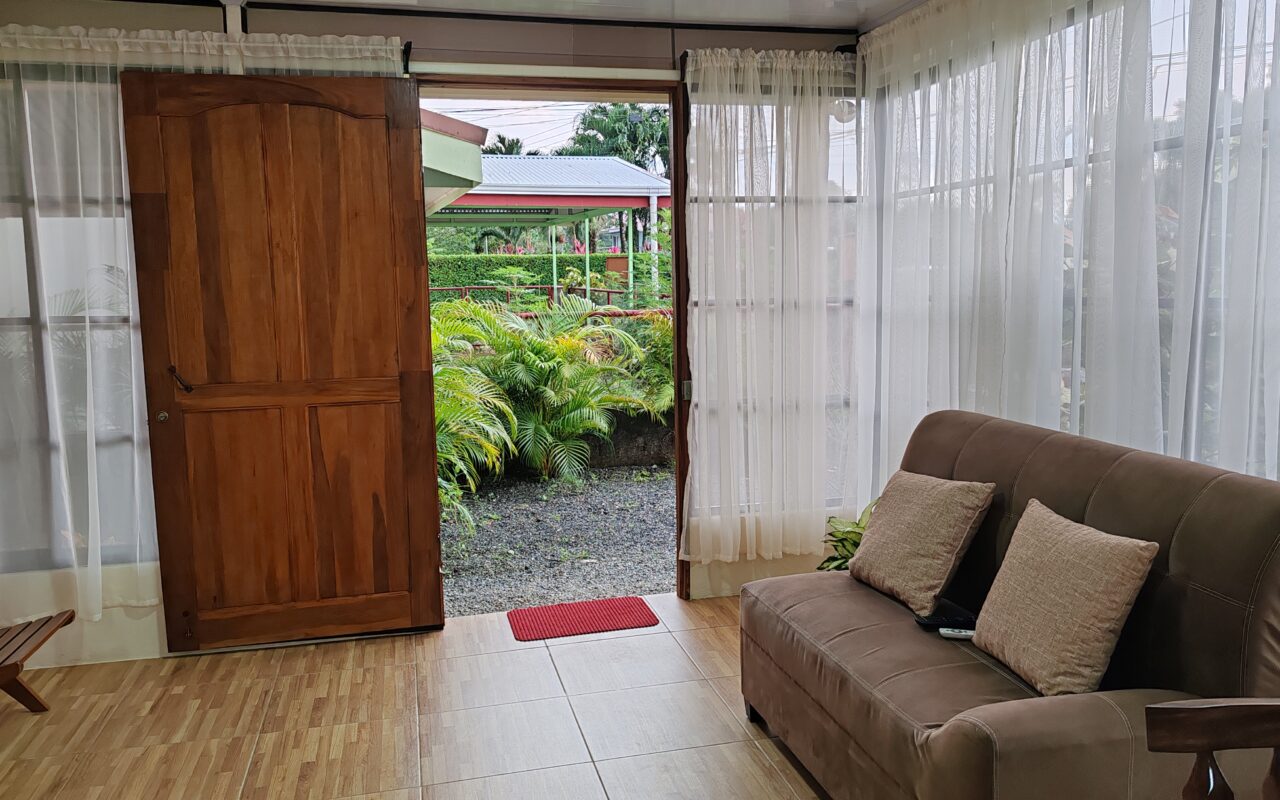 family-friendly villa costa ric